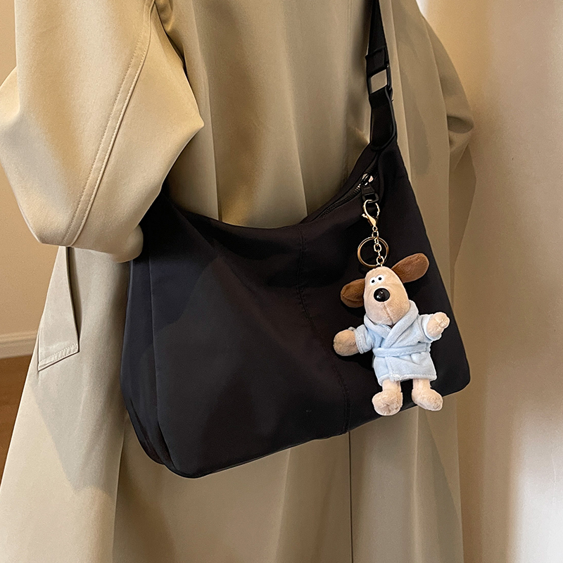 กระเป๋าผู้หญิงสวยๆ กระเป๋าสะพายข้างผู้หญิง กระเป๋าแบรนด์COOL BAG