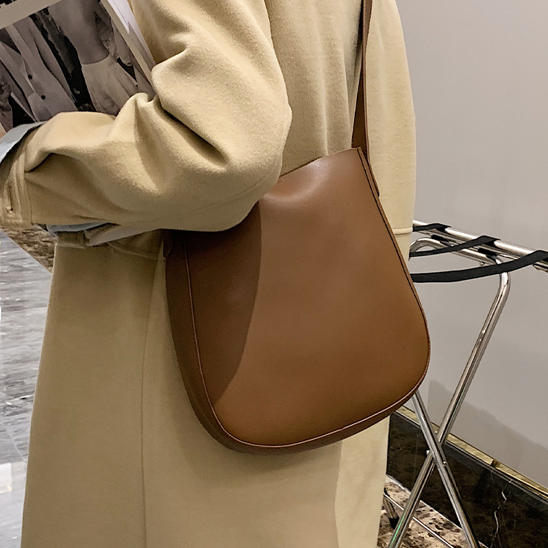 กระเป๋าผู้หญิงสวยๆ กระเป๋าสะพายข้างผู้หญิง กระเป๋าแบรนด์COOL BAG