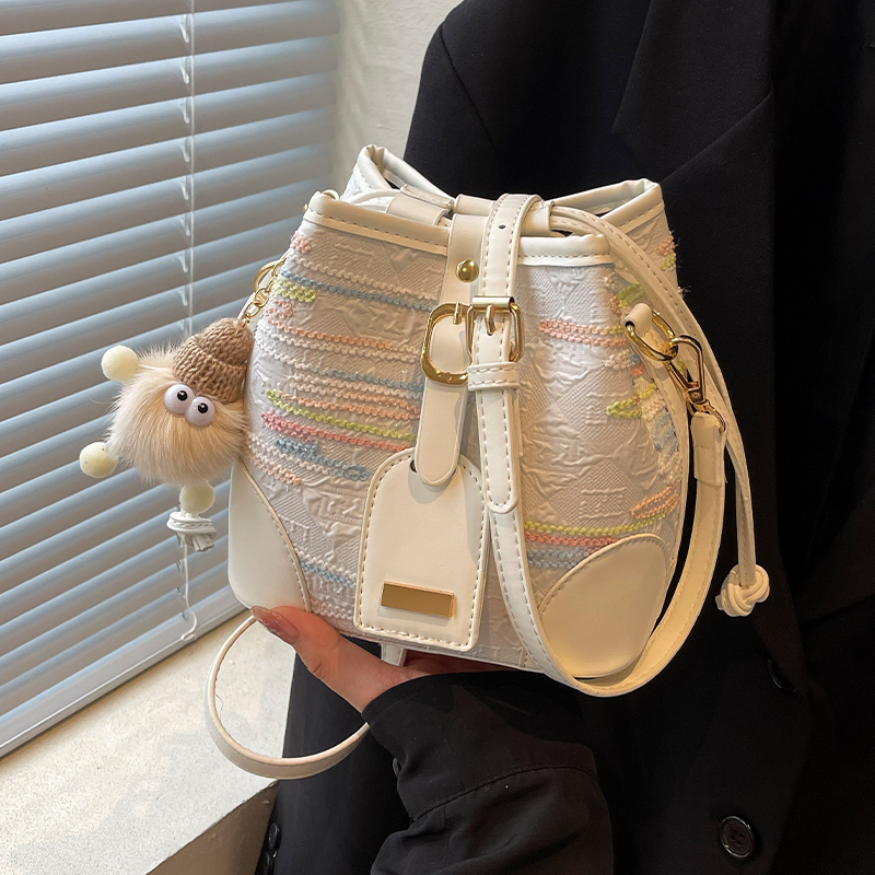 กระเป๋าผู้หญิงสวยๆ กระเป๋าสะพายข้างผู้หญิง กระเป๋าแบรนด์COOL BAG