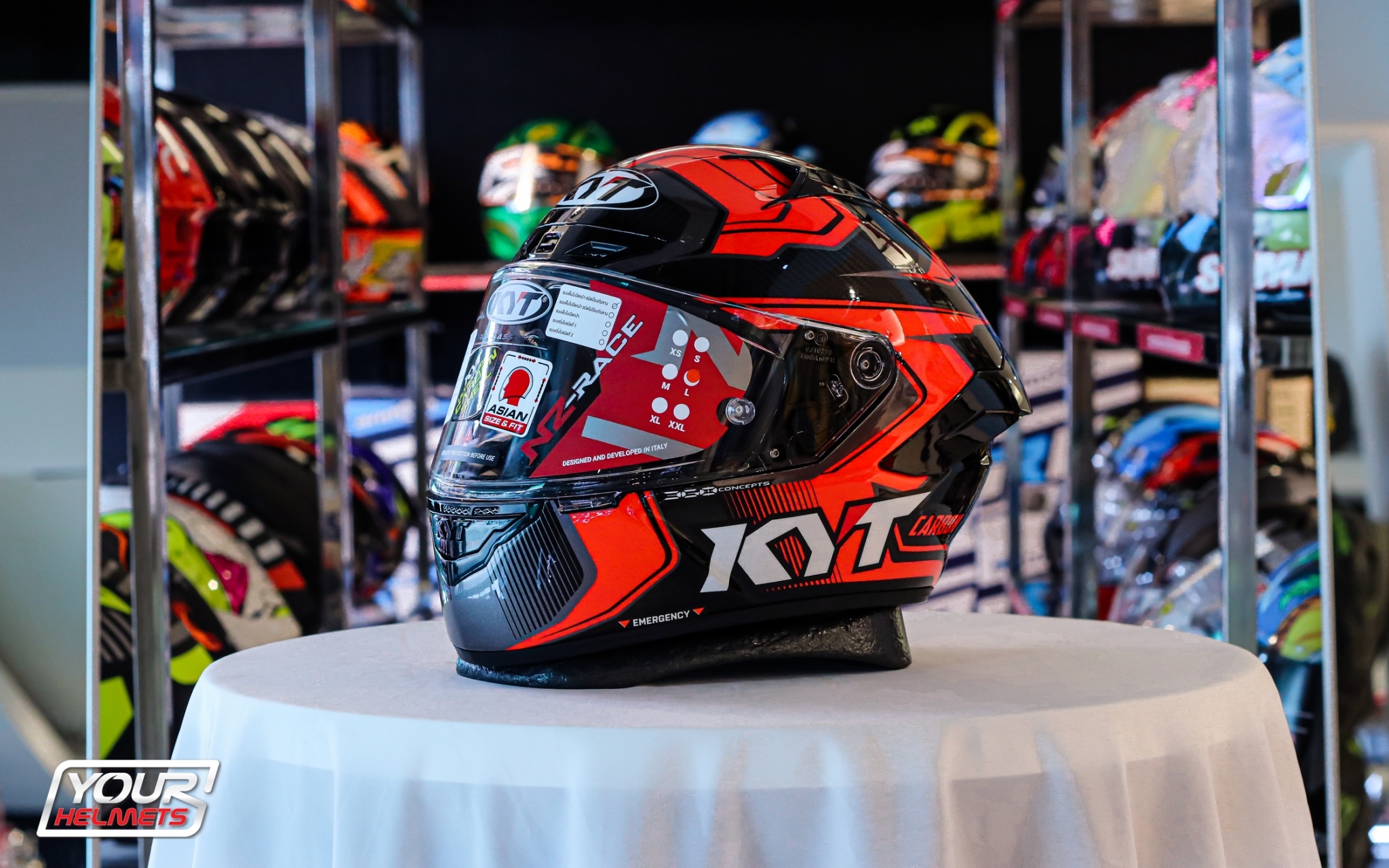 หมวกกันน็อค KYT HELMETS รุ่น NZ RACE CARBON COMPETITION RED