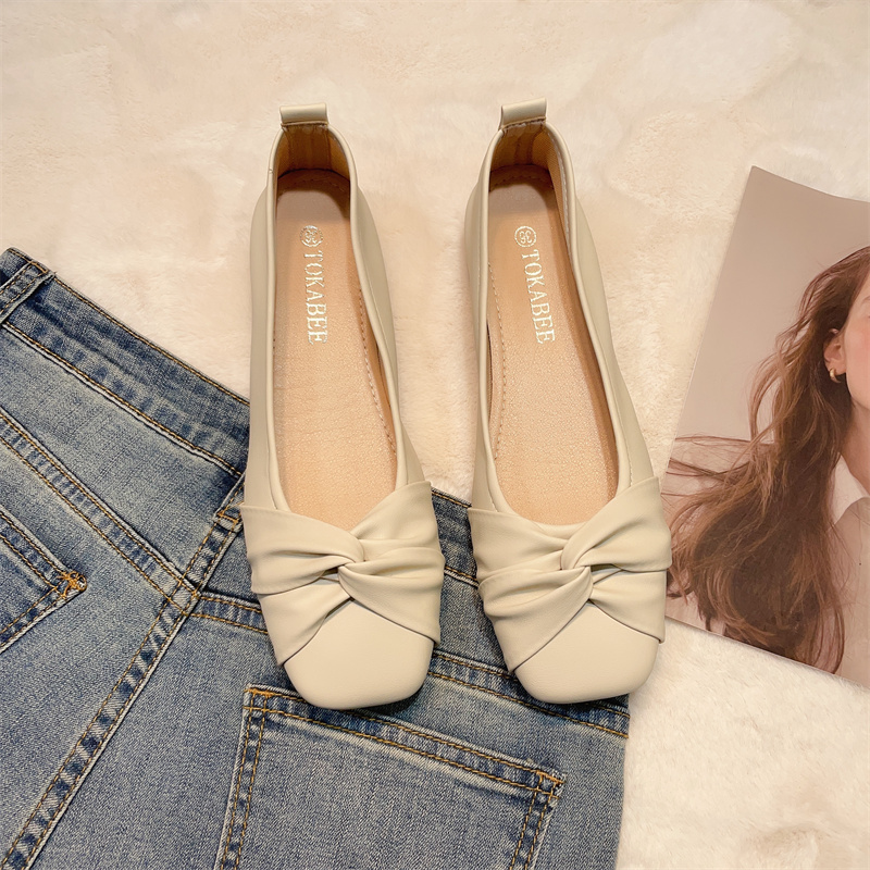 รองเท้าคัทชูผู้หญิงส้นเตี้ย ใส่สบาย มีขนาด35-40