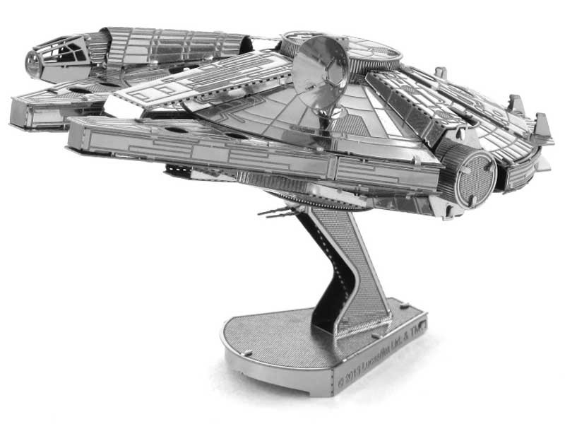 Millennium Falcon - ยานมิลเลนเนียม ฟอลคอน