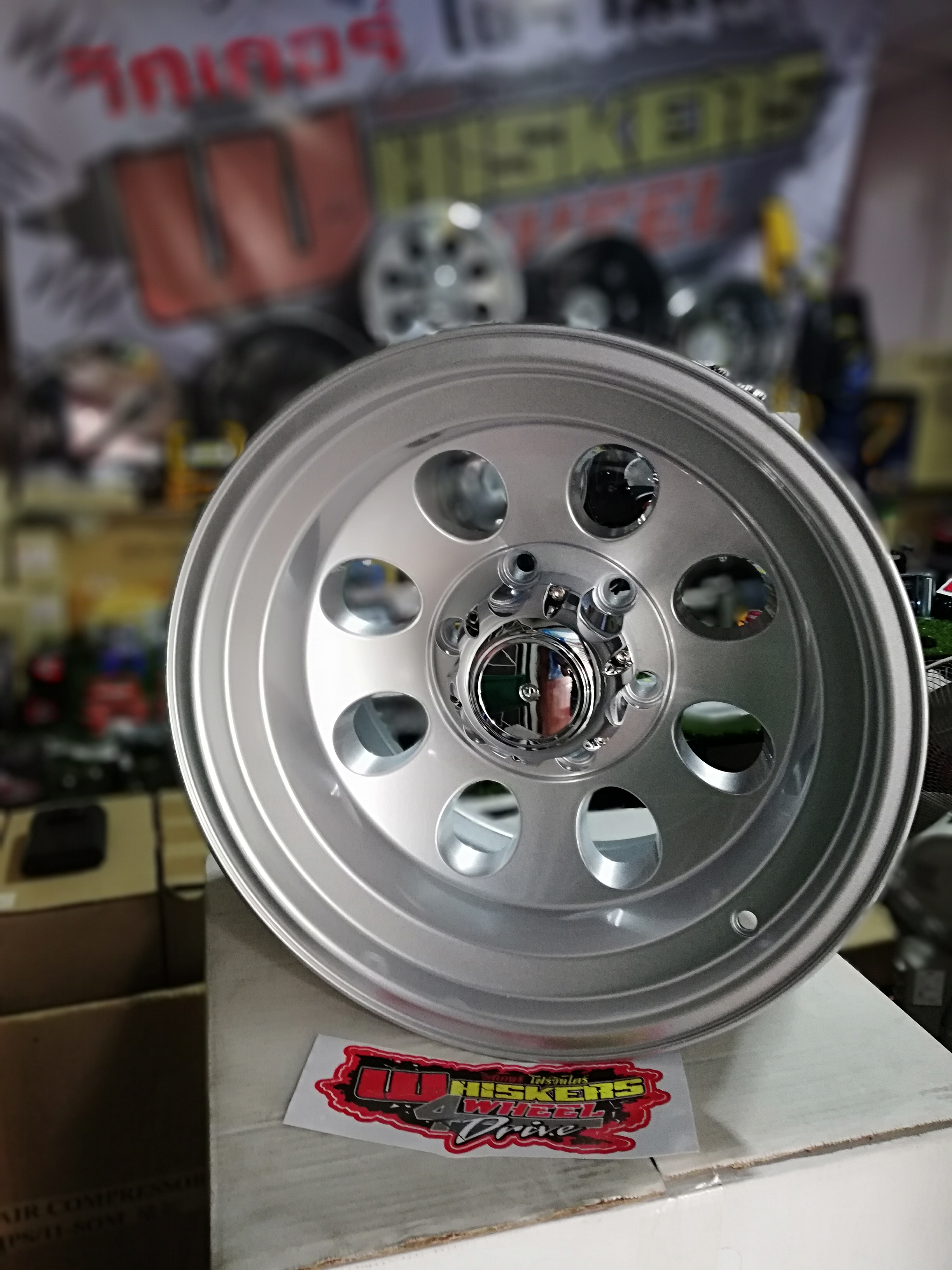 ล้อแม็กรูกลม 16-10-30 นำเข้า