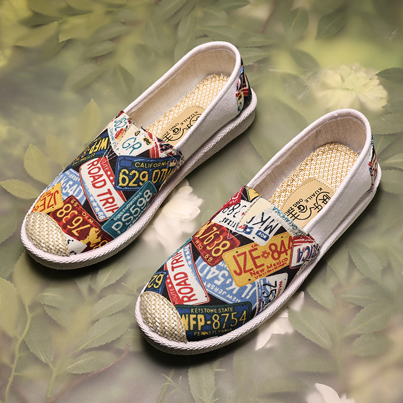 รองเท้าผ้าใบผู้หญิง ใส่สบาย รองเท้าผ้าใบใส่เที่ยวผู้หญิง มีSIZE 35 36 37 38 39 40