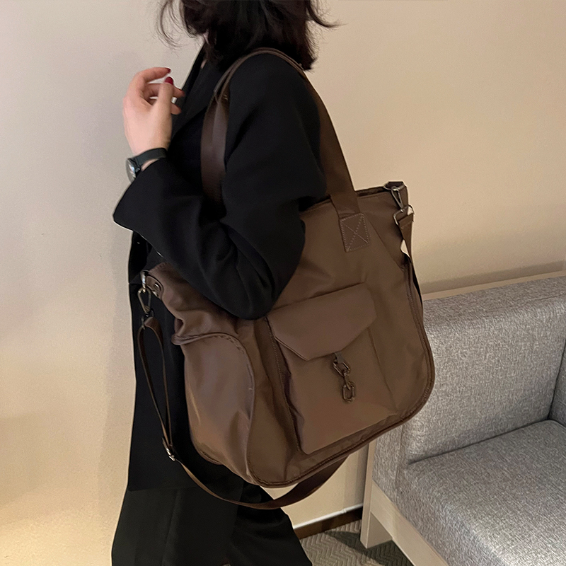 กระเป๋าผู้หญิงสวยๆ กระเป๋าสะพายข้างผู้หญิง กระเป๋าแบรนด์COOL BAG