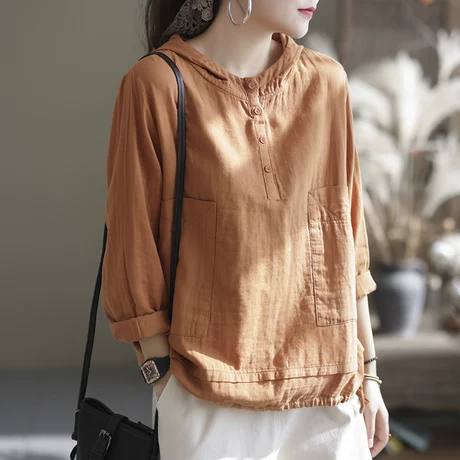 เสื้อยืดแขนยาว มีฮู้ด มีขนาด S M L XL สนใจทักแชท