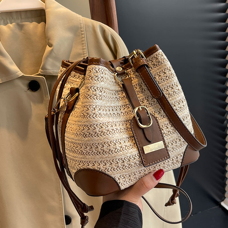 กระเป๋าผู้หญิงสวยๆ กระเป๋าสะพายข้างผู้หญิง กระเป๋าแบรนด์COOL BAG
