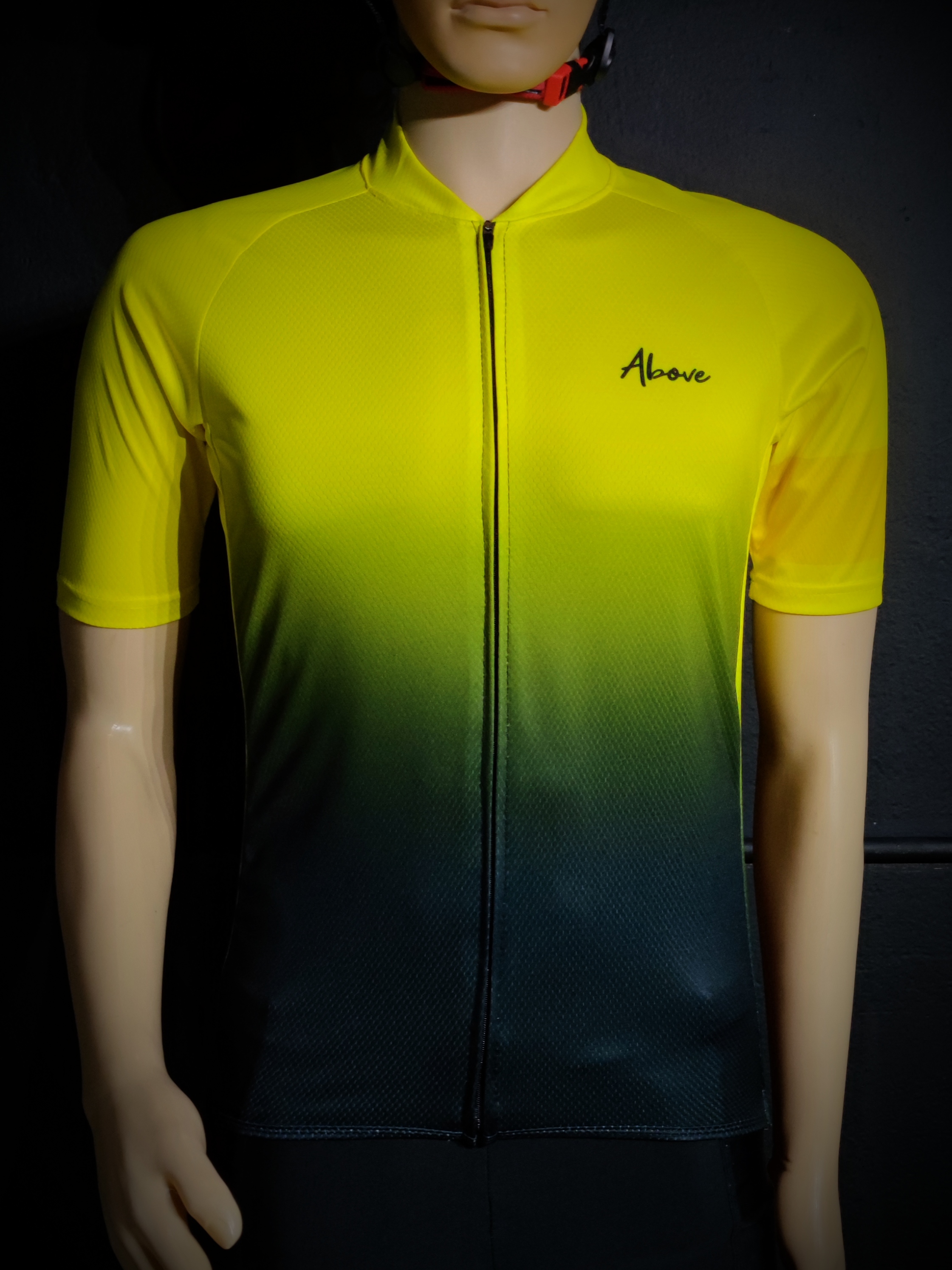 เสื้อปั่นจักรยาน Above