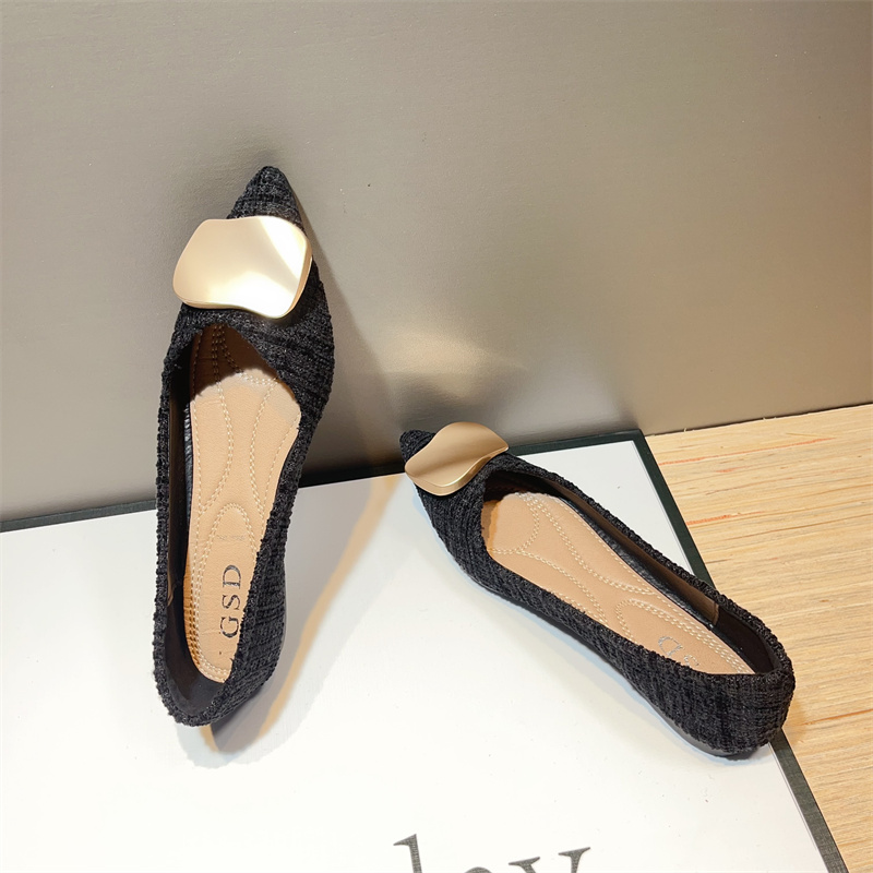 รองเท้าคัทชูผู้หญิงส้นเตี้ย ใส่สบาย มีขนาด35-40