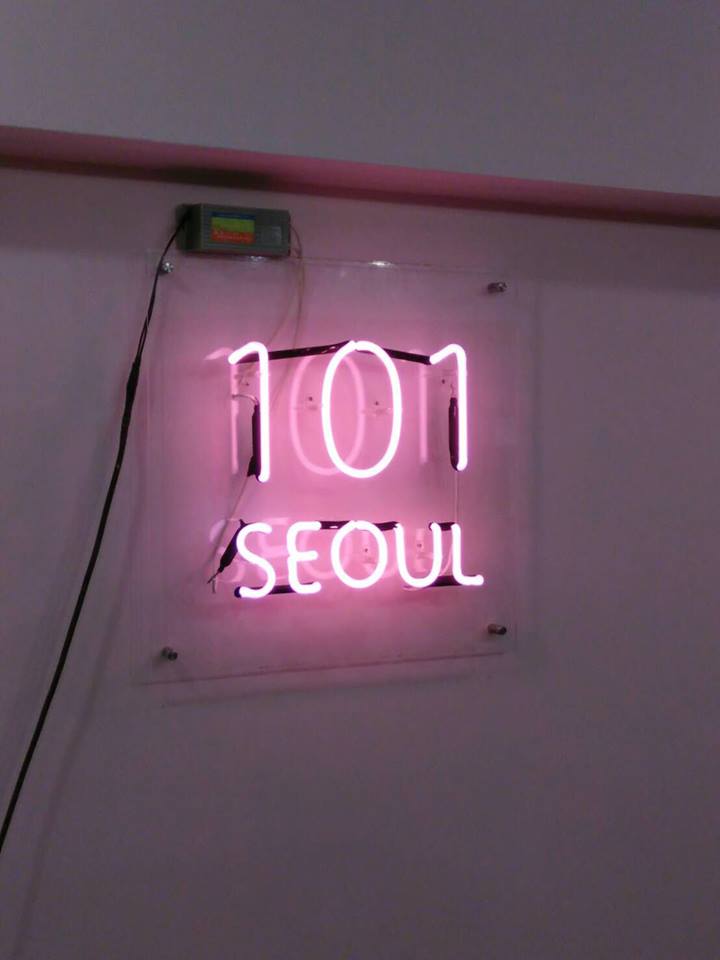 งานไฟนีออนดัด ไฟออกหน้า #101seoul #ป้ายลาดพร้าว