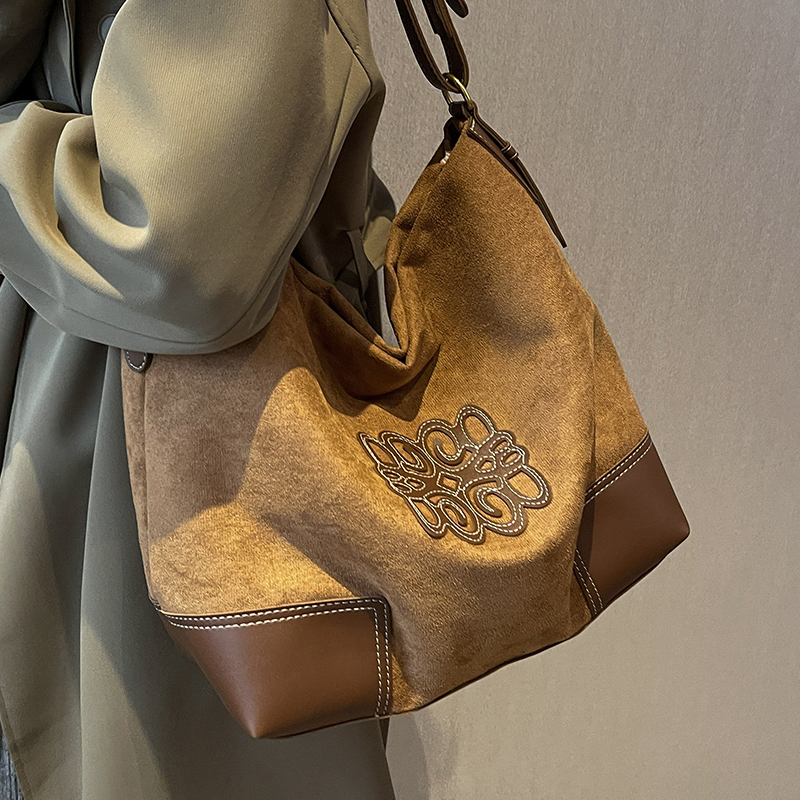 กระเป๋าผู้หญิงสวยๆ กระเป๋าสะพายข้างผู้หญิง กระเป๋าแบรนด์COOL BAG