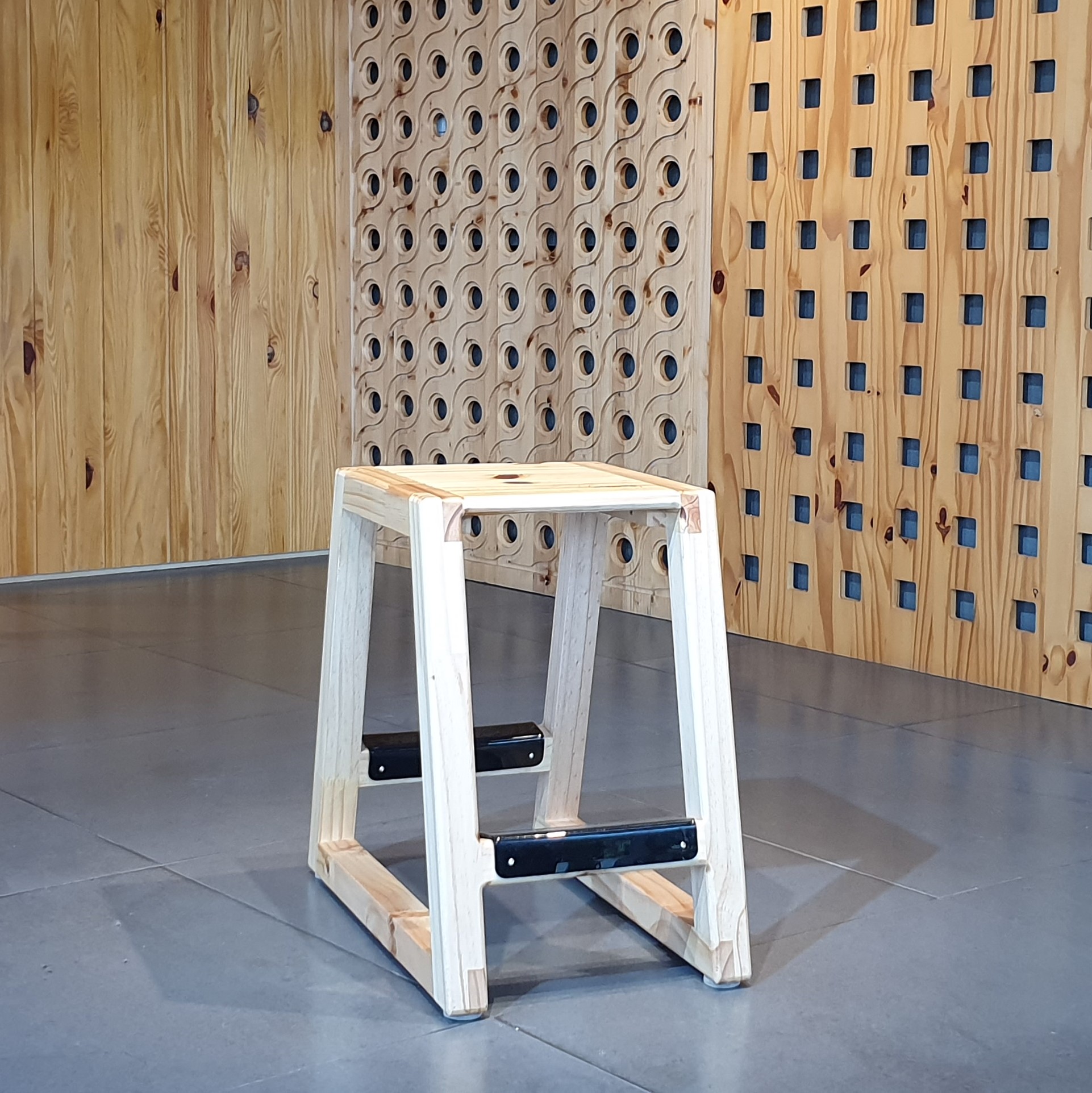 เก้าอี้ทรง A แบบเรียบ (422)