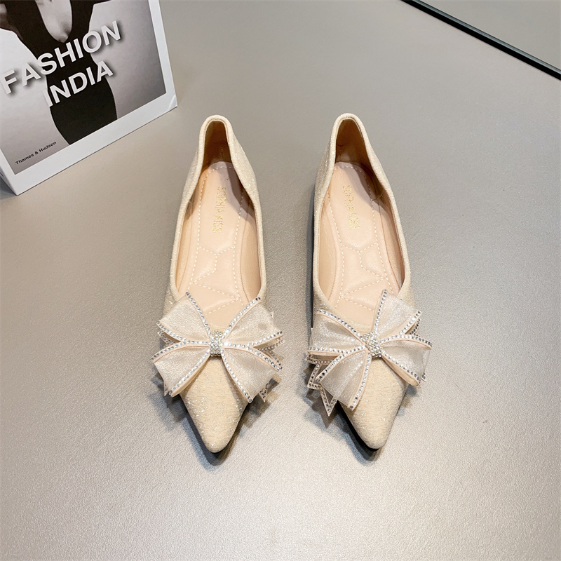 รองเท้าคัทชูผู้หญิงส้นเตี้ย ใส่สบาย มีขนาด35-40