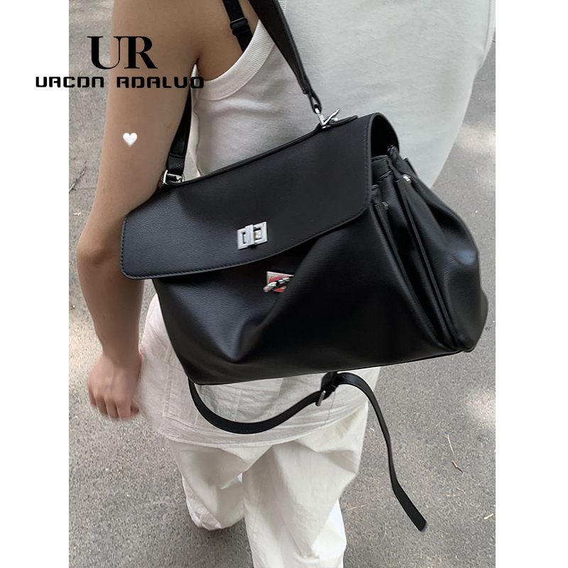 กระเป๋าผู้หญิงสวยๆ กระเป๋าสะพายข้างผู้หญิง กระเป๋าแบรนด์COOL BAG