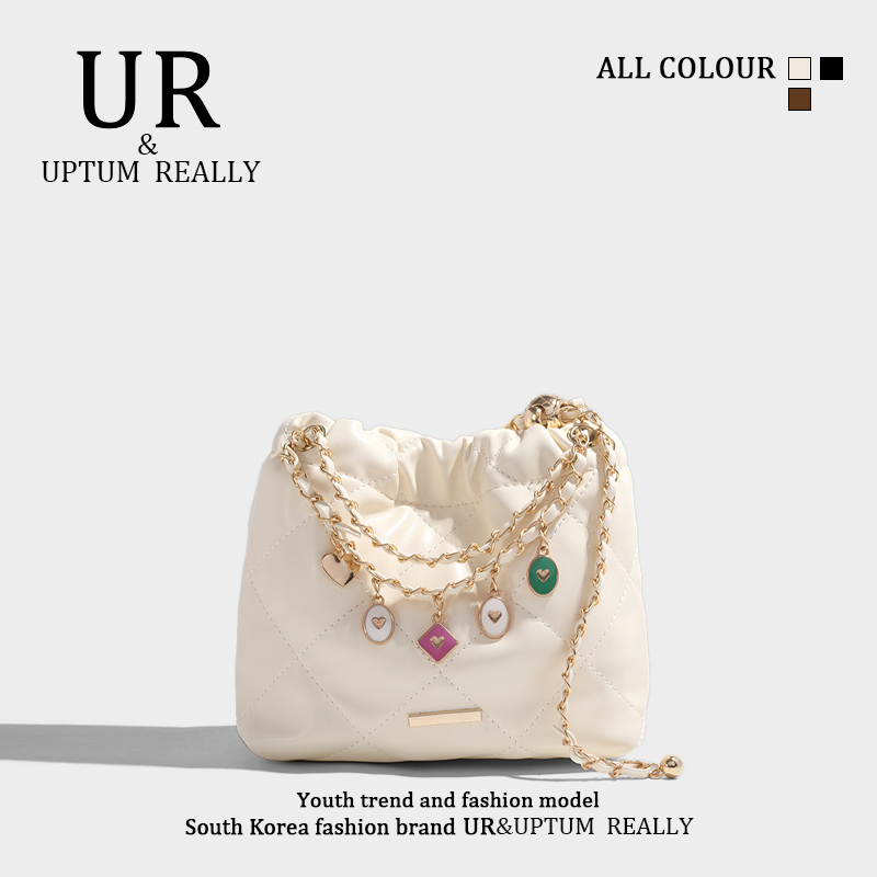 กระเป๋าผู้หญิงสวยๆ กระเป๋าสะพายข้างผู้หญิง กระเป๋าแบรนด์ BEAR BAG กระเป๋าหมีสุดคิ้ว!