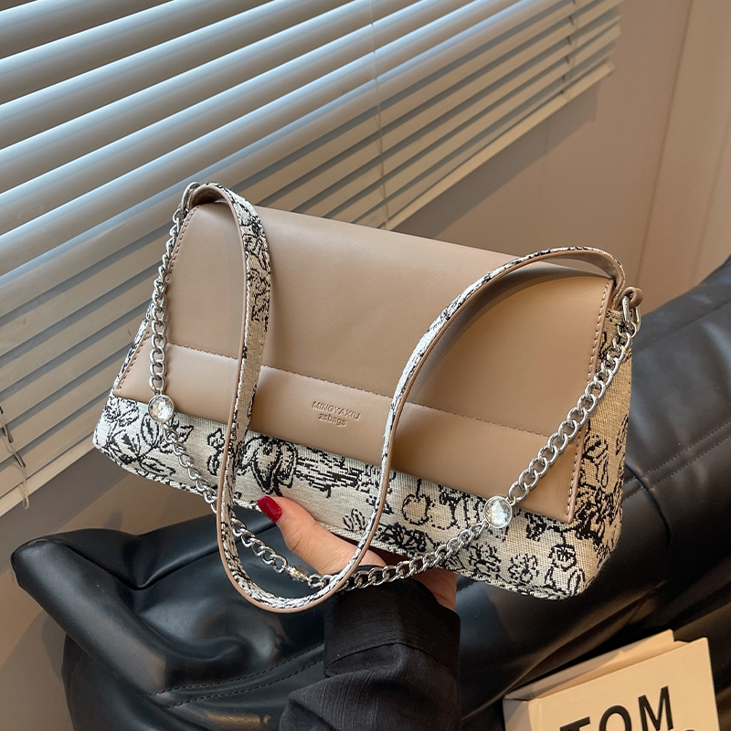 กระเป๋าผู้หญิงสวยๆ กระเป๋าสะพายข้างผู้หญิง กระเป๋าแบรนด์COOL BAG