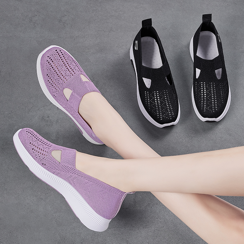 รองเท้าผ้าใบผู้หญิง ใส่สบาย รองเท้าผ้าใบใส่เที่ยวผู้หญิง มีSIZE 35 36 37 38 39 40