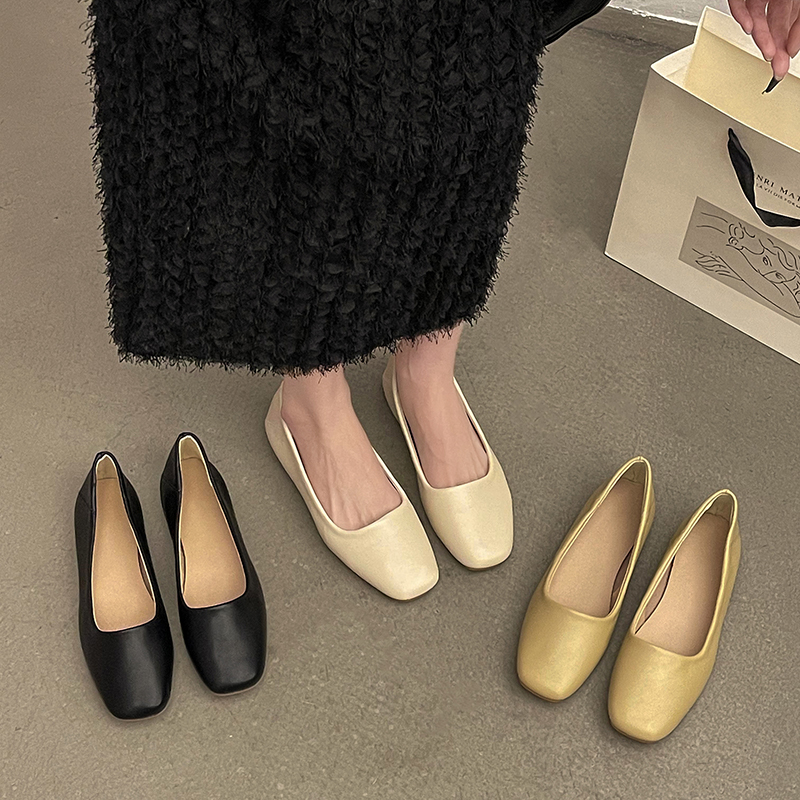 รองเท้าคัทชูผู้หญิงส้นเตี้ย ใส่สบาย มีขนาด35-40