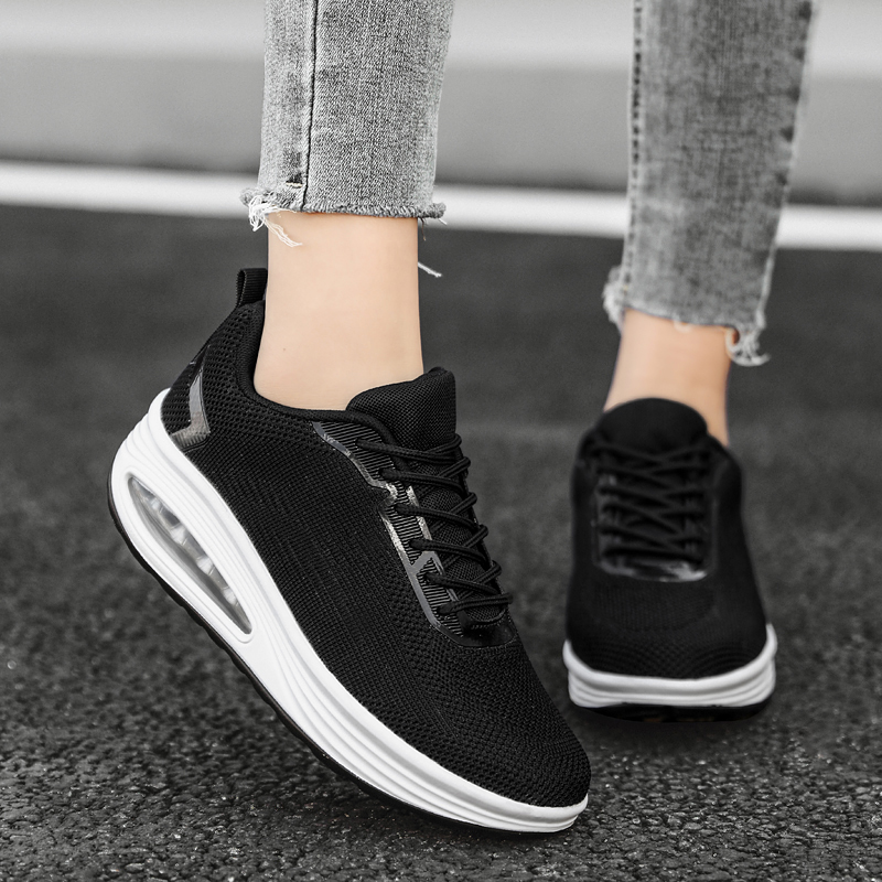 รองเท้าผ้าใบผู้หญิง ใส่สบาย รองเท้าผ้าใบใส่เที่ยวผู้หญิง มีSIZE 35 36 37 38 39 40