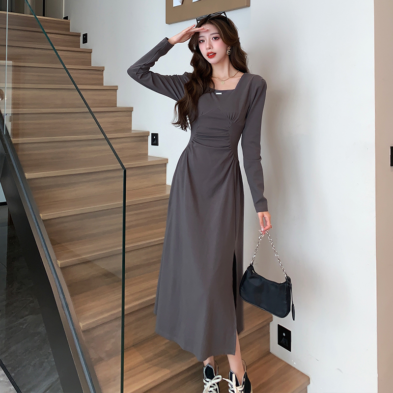 ชุดเดรสยาวสวยๆ สไตล์เกาหลี มีขนาด S M L XL สนใจทักแชท