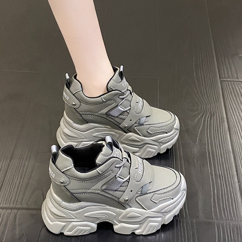 รองเท้าผ้าใบผู้หญิง ใส่สบาย รองเท้าผ้าใบใส่เที่ยวผู้หญิง มีSIZE 35 36 37 38 39 40