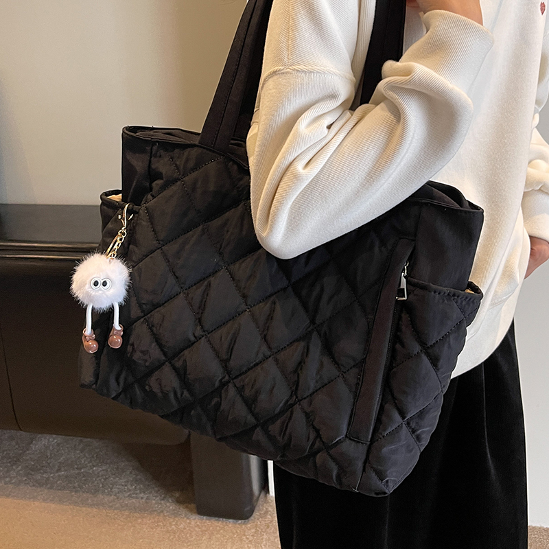 กระเป๋าผู้หญิงสวยๆ กระเป๋าสะพายข้างผู้หญิง กระเป๋าแบรนด์COOL BAG