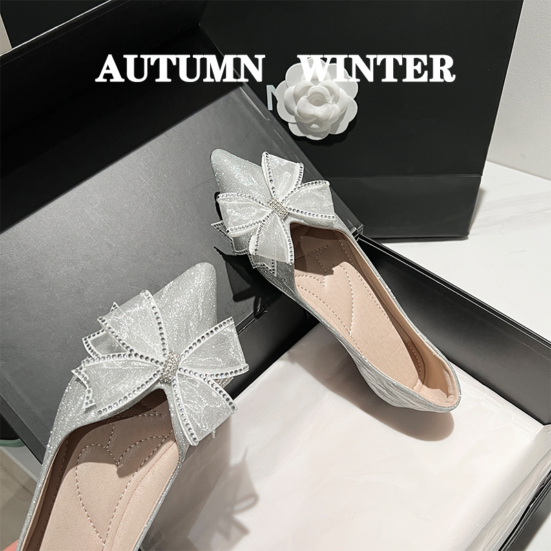 รองเท้าคัทชูผู้หญิงส้นเตี้ย ใส่สบาย มีขนาด35-43