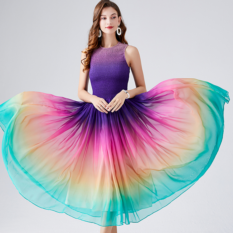 ชุดเดรสยาวสวยๆ ชุดกระโปรงยาว ชุดเดรสยาว ชุดแซกยาว มีขนาด S M L XL สนใจทักแชท