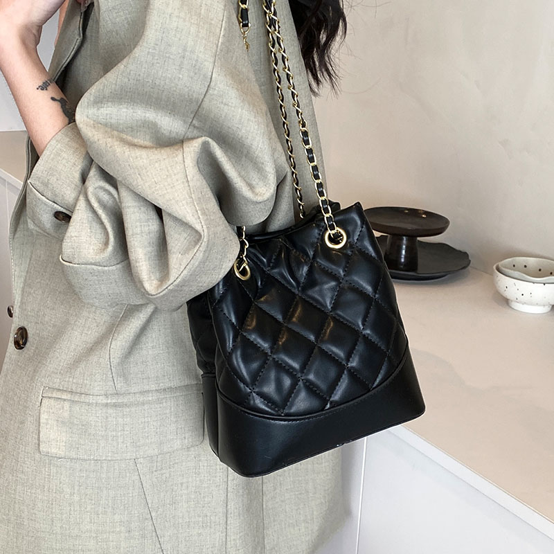กระเป๋าผู้หญิงสวยๆ กระเป๋าสะพายข้างผู้หญิง กระเป๋าแบรนด์COOL BAG