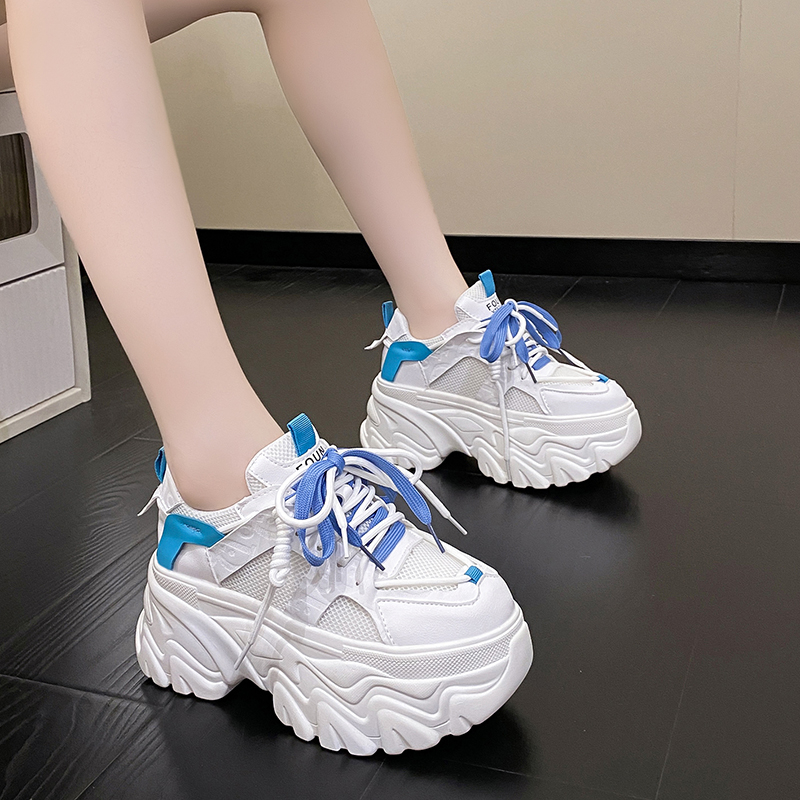 รองเท้าผ้าใบผู้หญิง ใส่สบาย รองเท้าผ้าใบใส่เที่ยวผู้หญิง มีSIZE 35 36 37 38 39 40