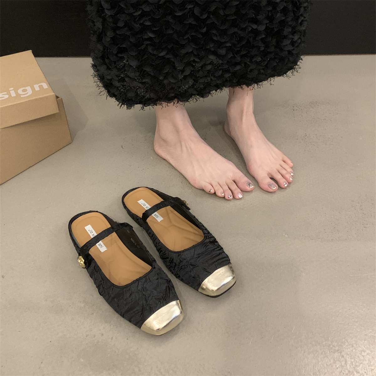 รองเท้าคัทชูผู้หญิงส้นเตี้ย ใส่สบาย มีขนาด35-43