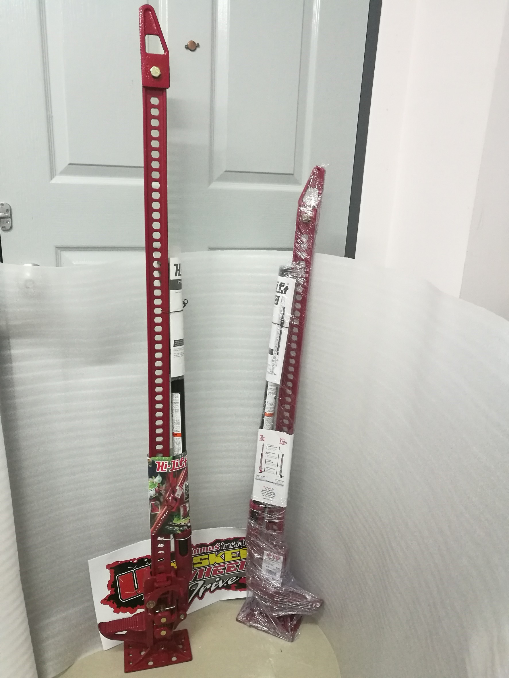 ไฮลิฟ แจ๊ค60" อุปกรณ์ยกรถ ติดรถไว้สบายใจเมื่อเดินทาง