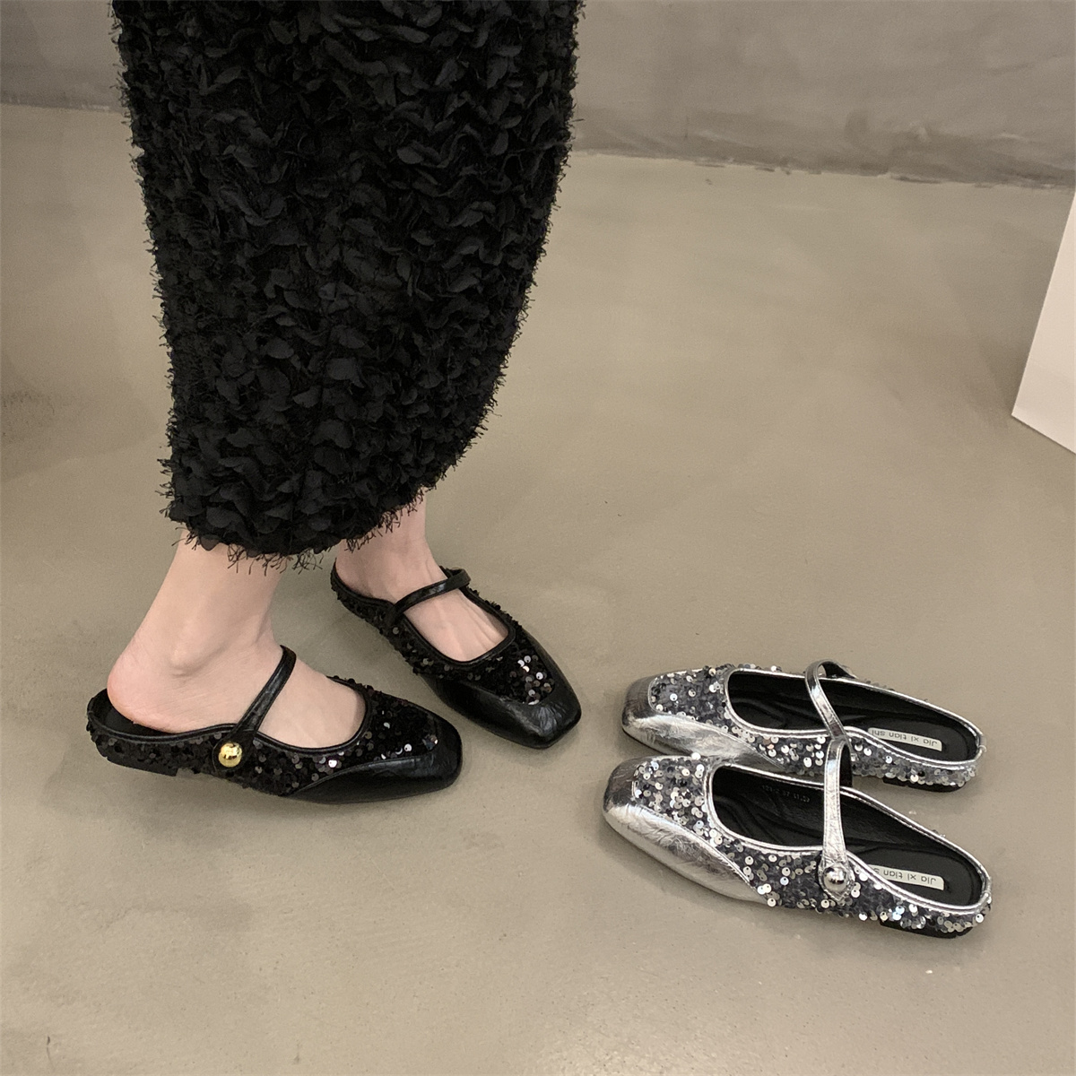 รองเท้าคัทชูผู้หญิงส้นเตี้ย ใส่สบาย มีขนาด35-43