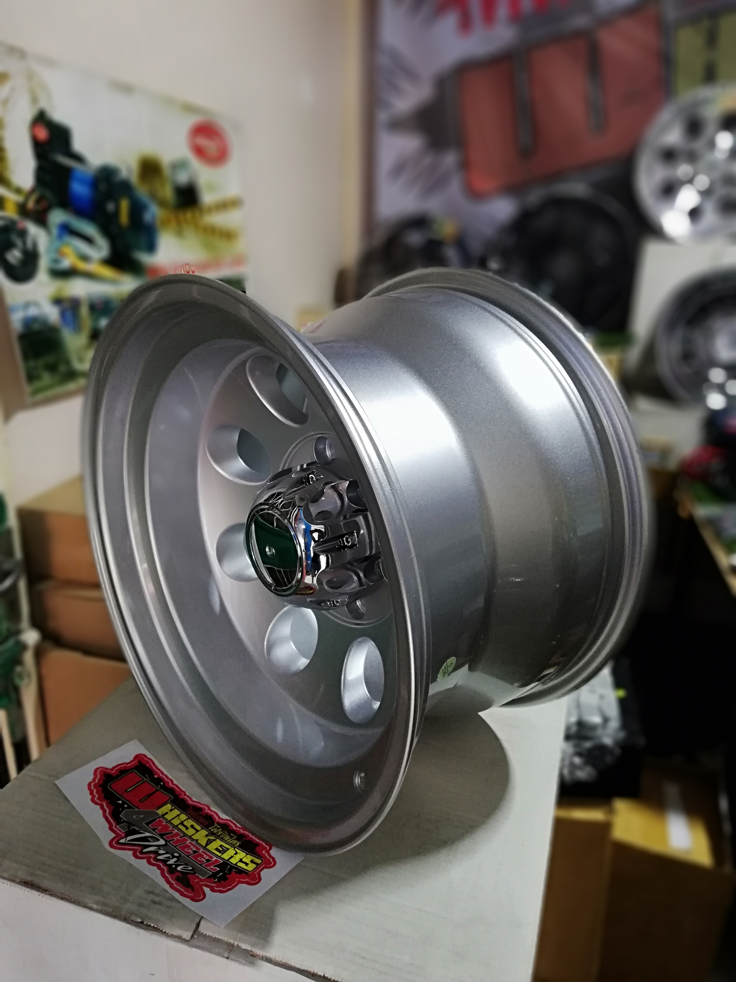 ล้อแม็กรูกลม 16-10-30 นำเข้า