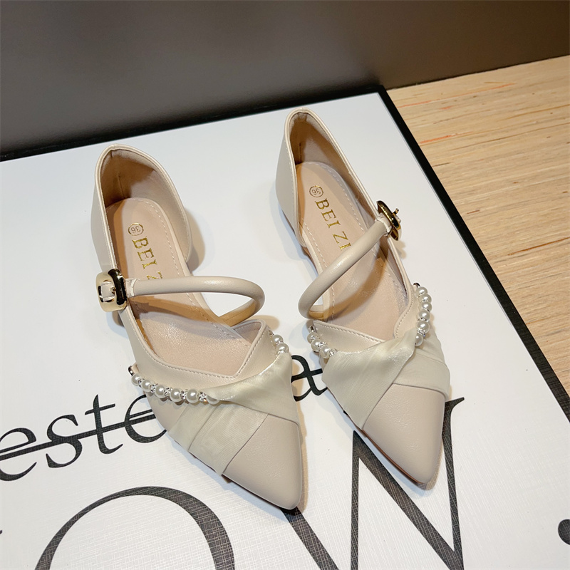 รองเท้าคัทชูผู้หญิงส้นเตี้ย ใส่สบาย มีขนาด35-40