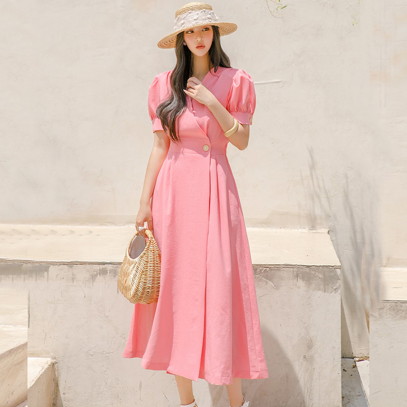 ชุดเดรสยาวสวยๆ สไตล์เกาหลี มีขนาด S M L XL สนใจทักแชท