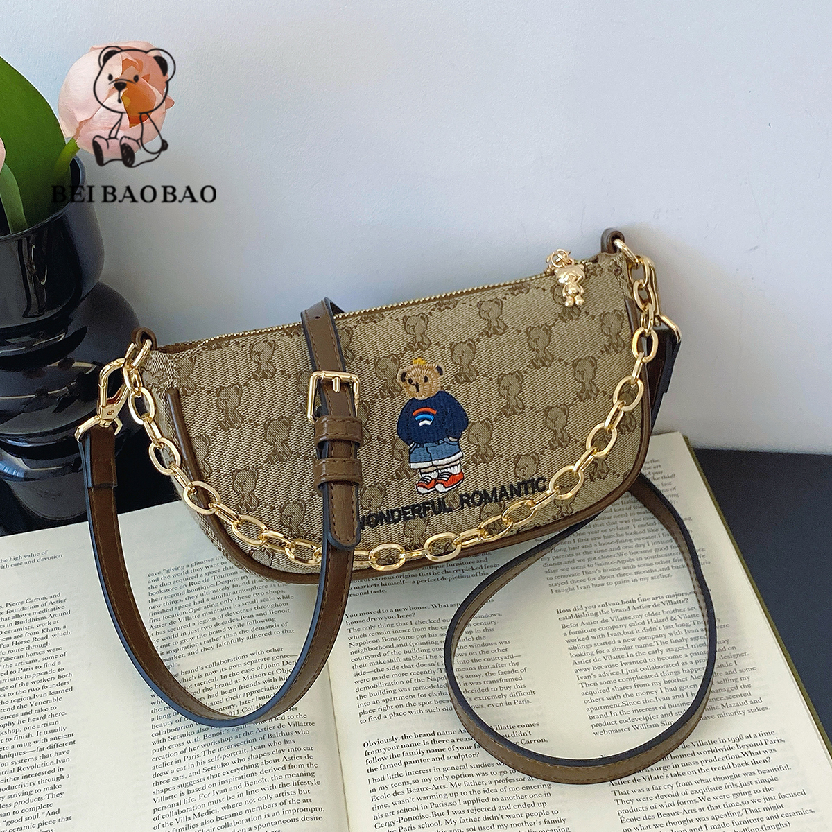 กระเป๋าผู้หญิงสวยๆ กระเป๋าสะพายข้างผู้หญิง กระเป๋าแบรนด์ BEAR BAG กระเป๋าหมีสุดคิ้ว!