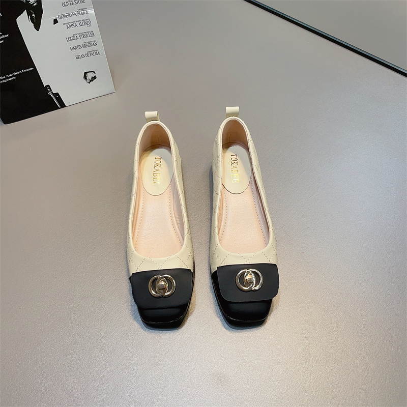 รองเท้าคัทชูผู้หญิงส้นเตี้ย ใส่สบาย มีขนาด35-40