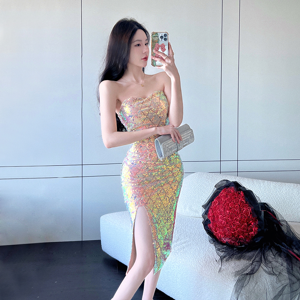ชุดเดรสยาวสวยๆ สไตล์เกาหลี มีขนาด S M L XL สนใจทักแชท