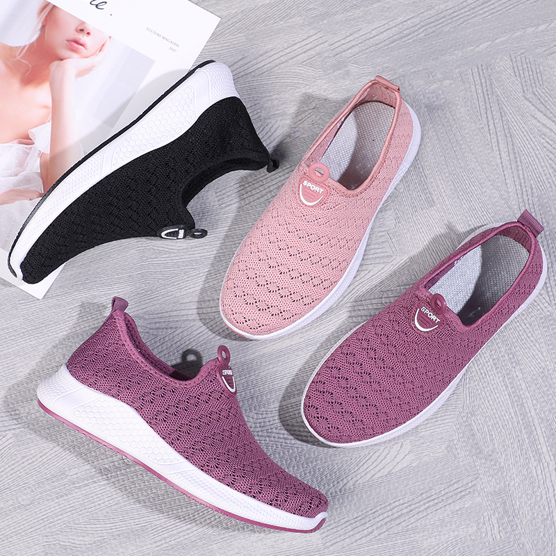 รองเท้าผ้าใบผู้หญิง ใส่สบาย รองเท้าผ้าใบใส่เที่ยวผู้หญิง มีSIZE 35 36 37 38 39 40
