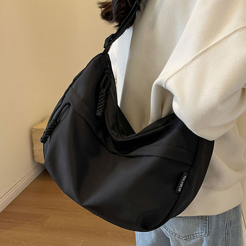 กระเป๋าผู้หญิงสวยๆ กระเป๋าสะพายข้างผู้หญิง กระเป๋าแบรนด์COOL BAG