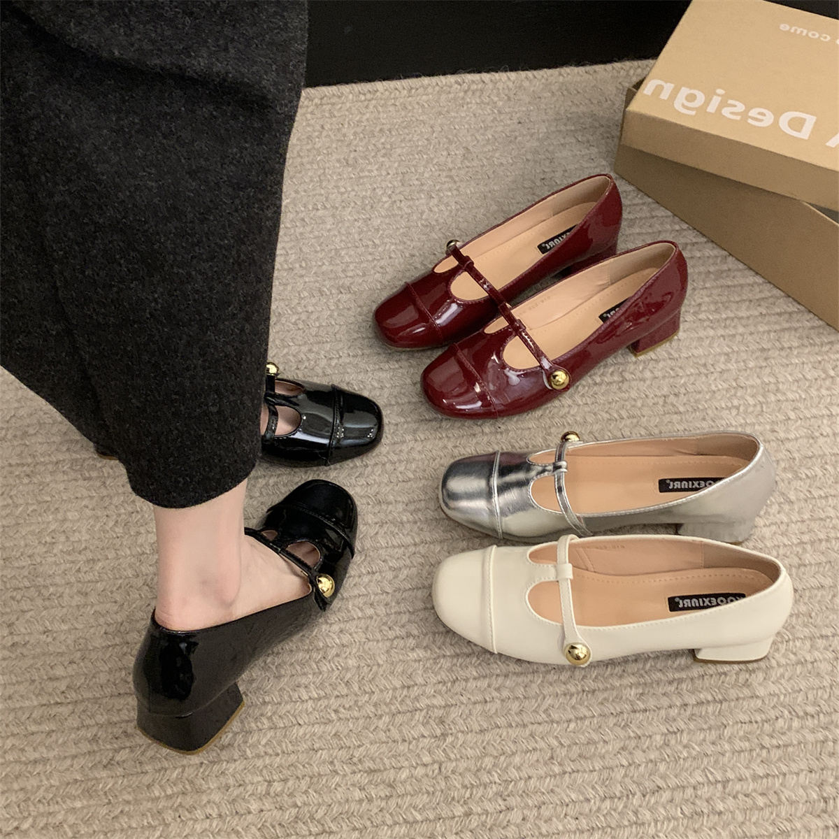 รองเท้าคัทชูผู้หญิงส้นเตี้ย ใส่สบาย มีขนาด35-43