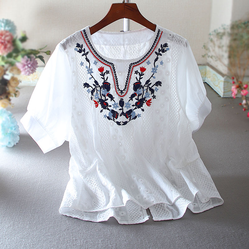 เสื้อลินิน เสื้อผ้าฝ้ายลินิน เสื้อเชิ้ตผ้าลินิน ปักลายสวยๆด้วยด้าย สไตล์VINTAGE