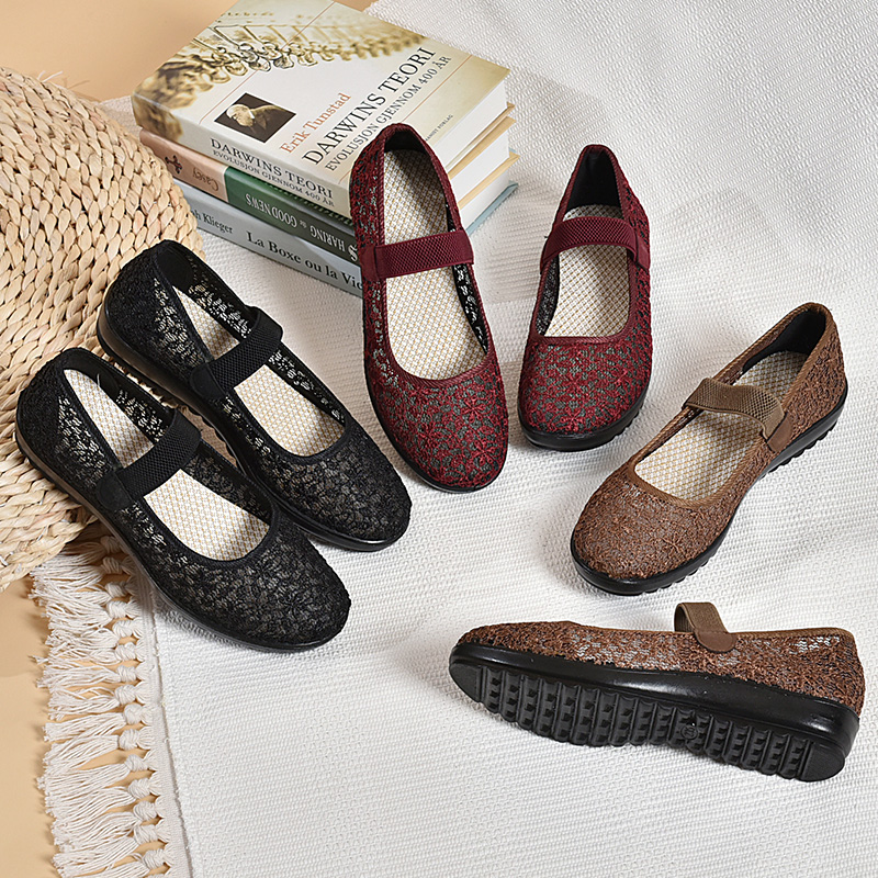 รองเท้าผ้าใบผู้หญิง ใส่สบาย รองเท้าผ้าใบใส่เที่ยวผู้หญิง มีSIZE 35 36 37 38 39 40