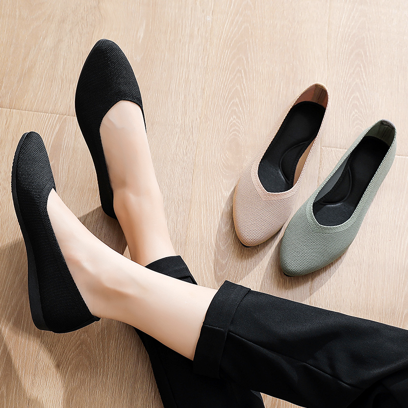 รองเท้าผ้าใบผู้หญิง ใส่สบาย รองเท้าผ้าใบใส่เที่ยวผู้หญิง มีSIZE 35 36 37 38 39 40