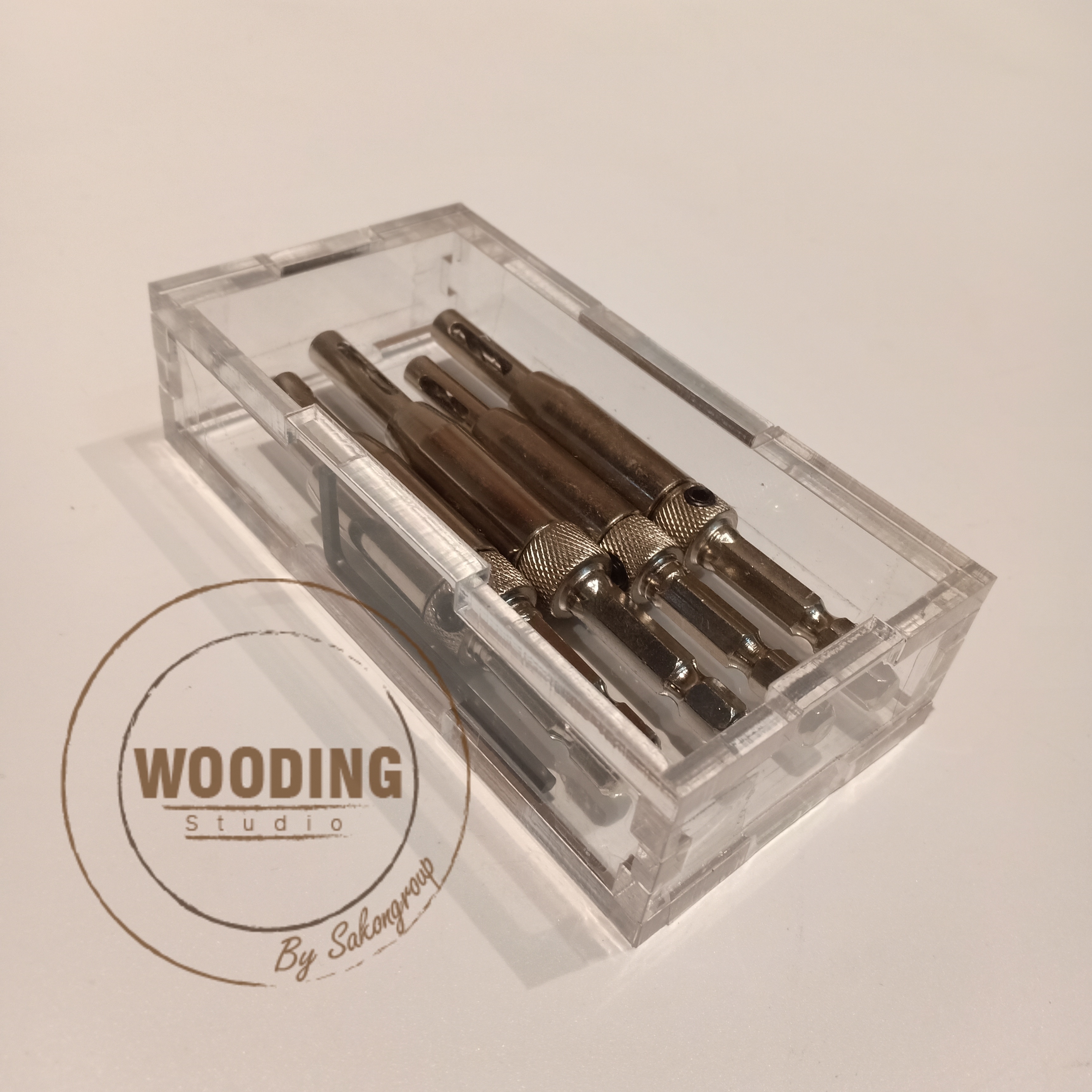 บริการออกแบบและผลิตกล่องจิ๊กซอลอะคริลิค