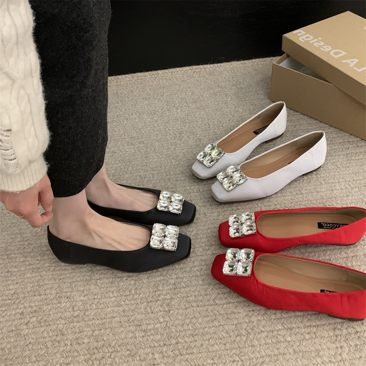 รองเท้าคัทชูผู้หญิงส้นเตี้ย ใส่สบาย มีขนาด35-43