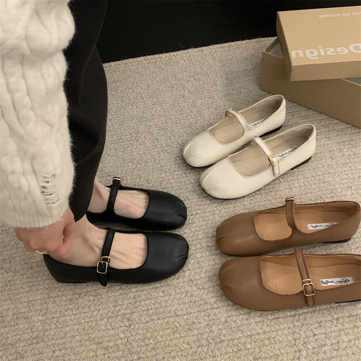 รองเท้าคัทชูผู้หญิงส้นเตี้ย ใส่สบาย มีขนาด35-43