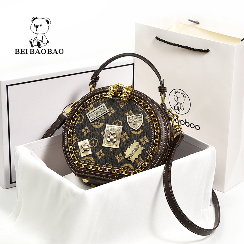 กระเป๋าผู้หญิงสวยๆ กระเป๋าสะพายข้างผู้หญิง กระเป๋าแบรนด์ BEAR BAG กระเป๋าหมีสุดคิ้ว!