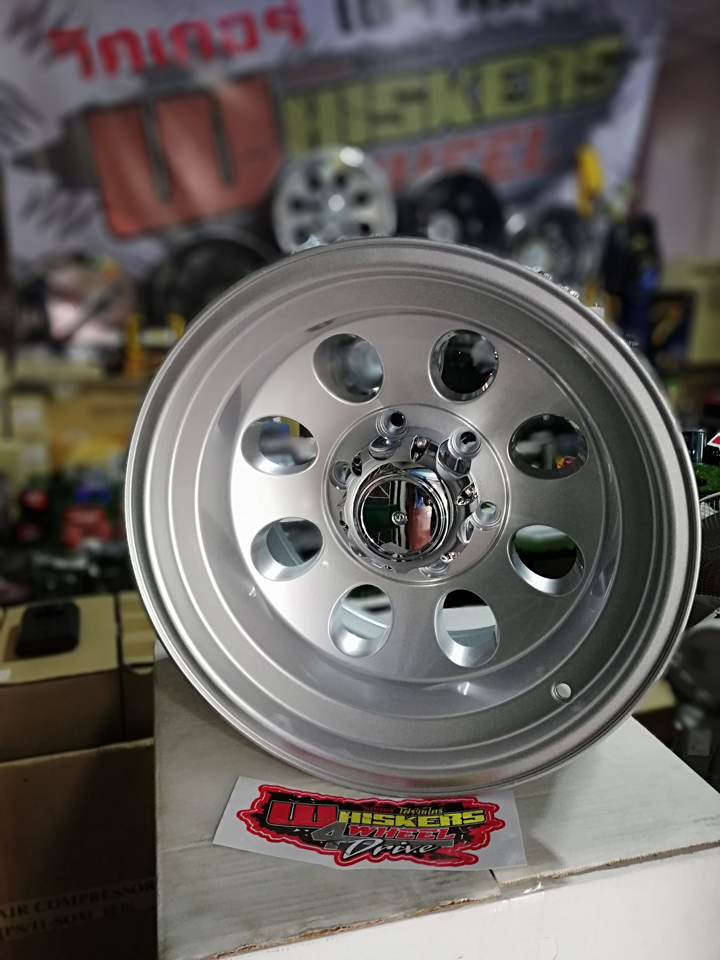 ล้อแม็กรูกลม 16-10-30 นำเข้า